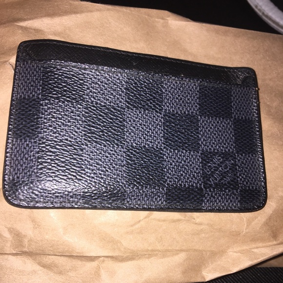 Louis Vuitton Other - Men’s card holder
